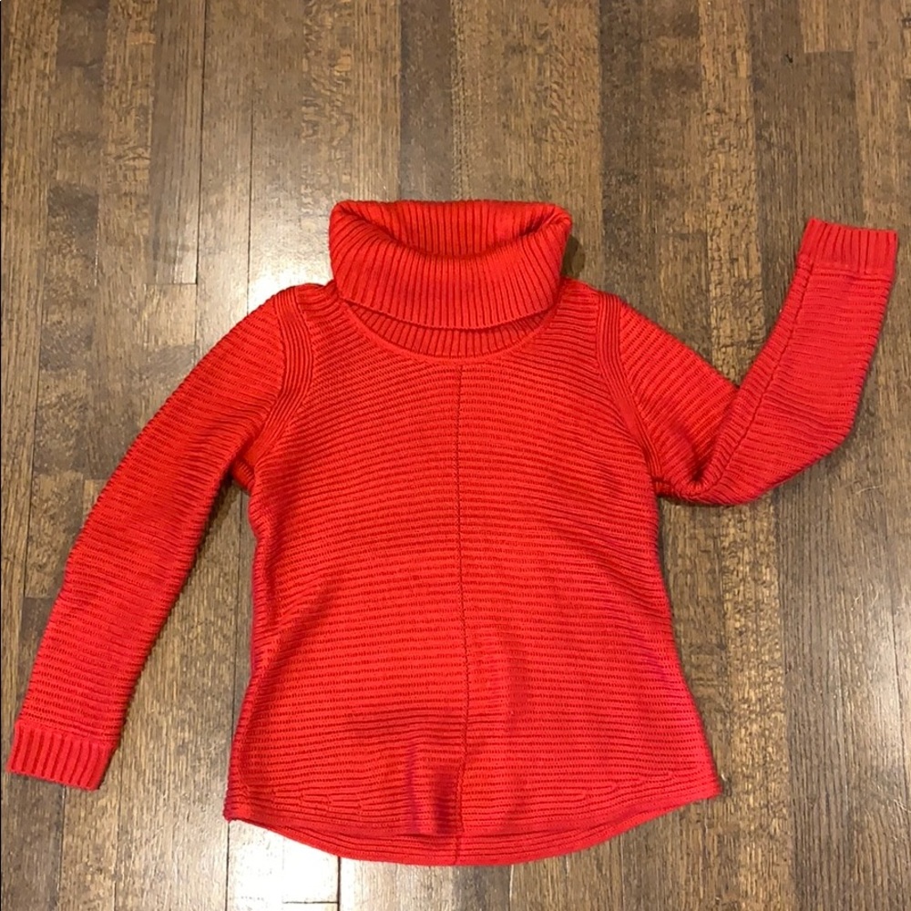 NWOT Calvin Klein cable knit sweater